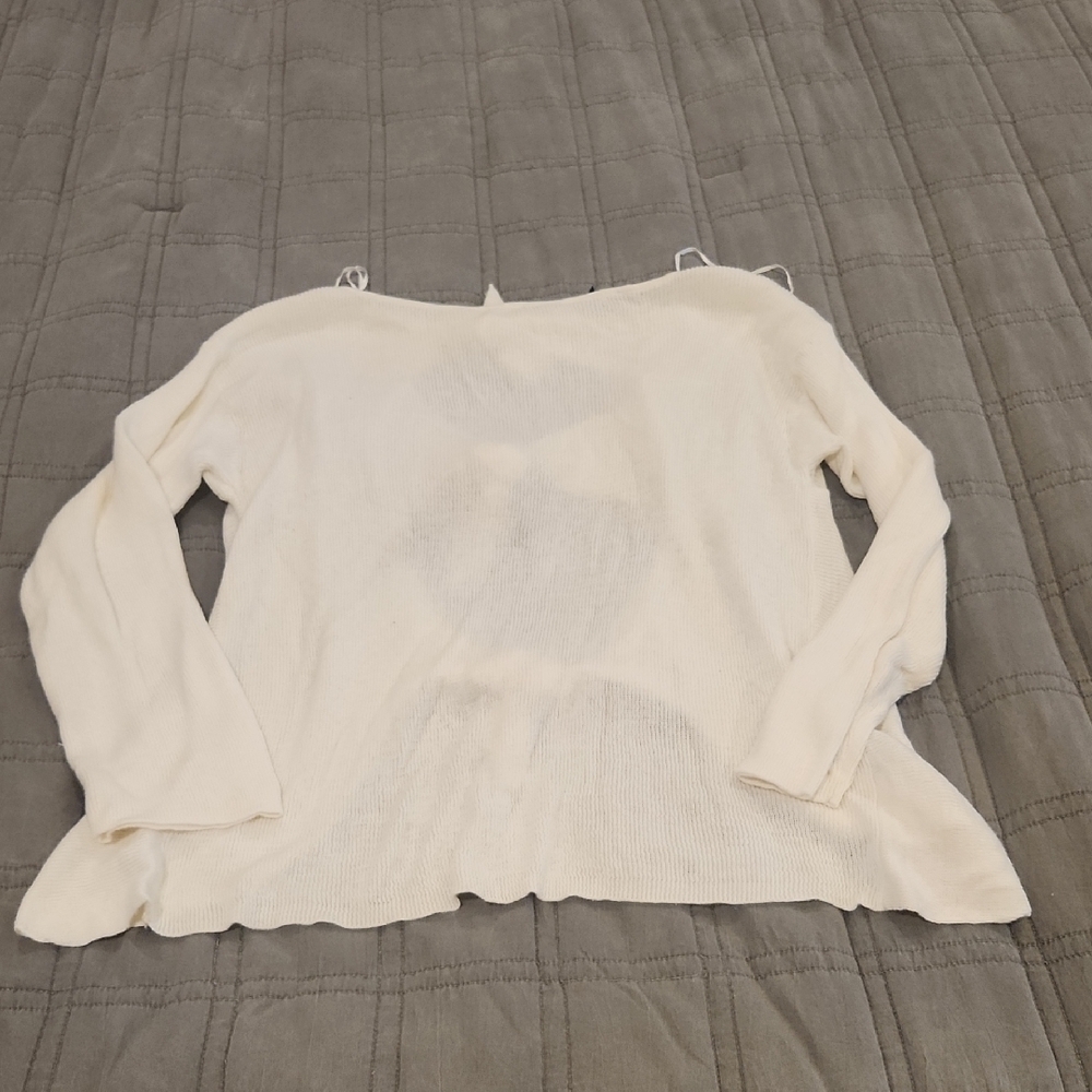 moon & madison White Crew Neck Sweater With Open Back Size L!